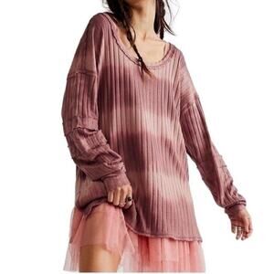We The Free Free People Sunset‎ Tee in Chocolate Merlot Size XS Lagen Look Boho